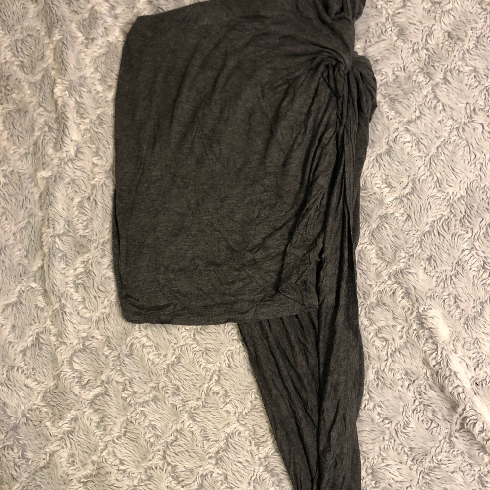 Sexy pencil gray skirt